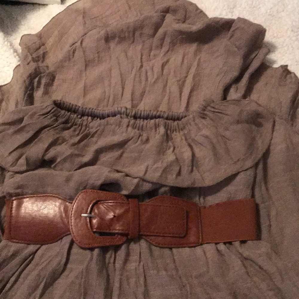 Dress - Picture 2 of 2